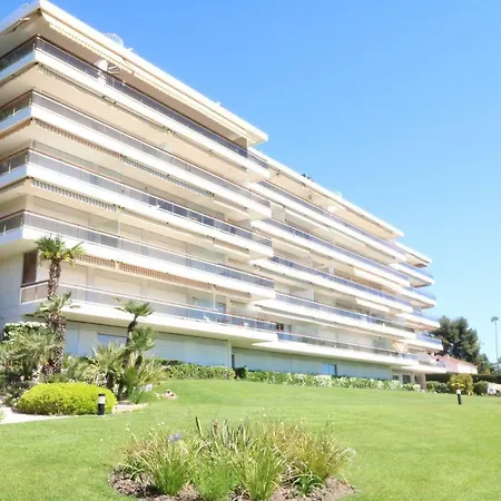 Daire 2 Bedroom With Pool. Amazing View. Mirandole.