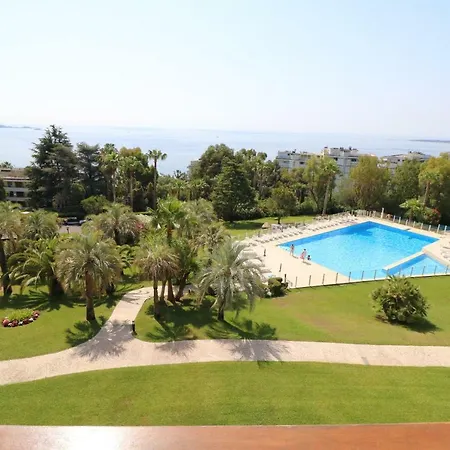 2 Bedroom With Pool. Amazing View. Mirandole.