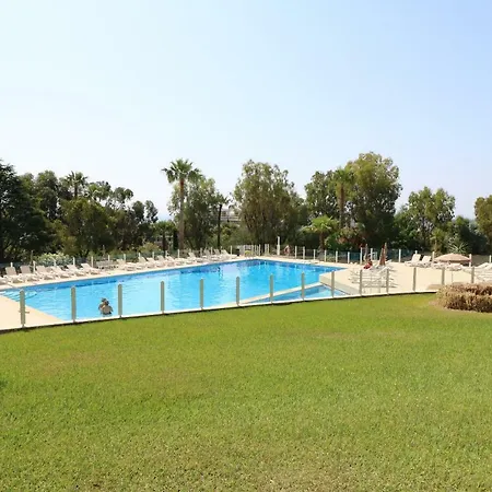 2 Bedroom With Pool. Amazing View. Mirandole. Daire