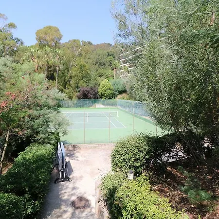 Apartment 2 Bedroom With Pool. Amazing View. Mirandole.
